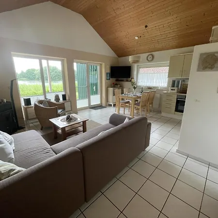 Ferienhaus 4 Personen Mit Kanu, Kaminofen Und Herrlichem Seeblick In Otterndorf