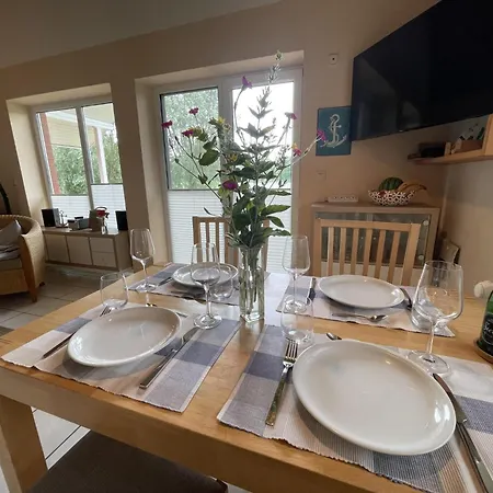 Ferienhaus 4 Personen Mit Kanu, Kaminofen Und Herrlichem Seeblick In Otterndorf