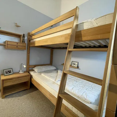 Ferienhaus 4 Personen Mit Kanu, Kaminofen Und Herrlichem Seeblick In Otterndorf