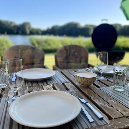 Ferienhaus 4 Personen Mit Kanu, Kaminofen Und Herrlichem Seeblick In