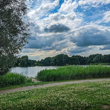 4 Personen Mit Kanu, Kaminofen Und Herrlichem Seeblick In Ferienhaus Otterndorf