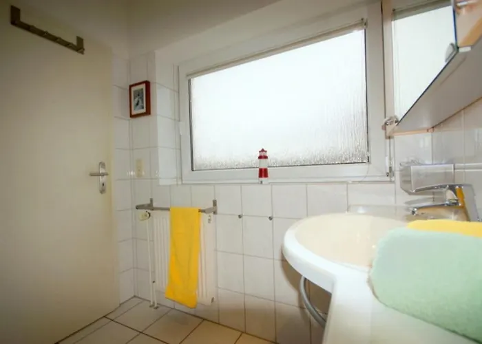 4 Personen Mit Kanu, Kaminofen Und Herrlichem Seeblick In